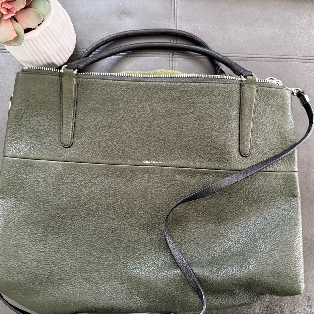 Coach business portfolio bag leather NEW